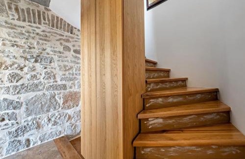 Kaprije House | themomentscottage