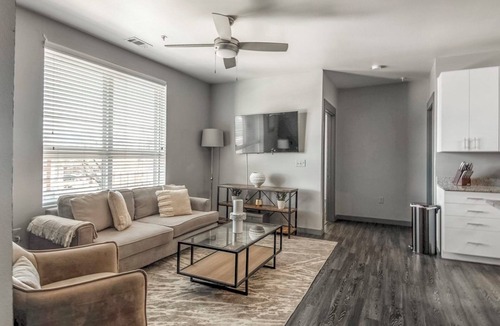 University District Apartment | TheNine 4BD 3 - Four Bedroom Apartment, Sleeps 8