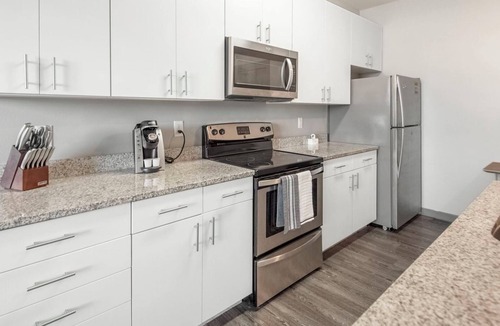 University District Apartment | TheNine 4BD 3 - Four Bedroom Apartment, Sleeps 8