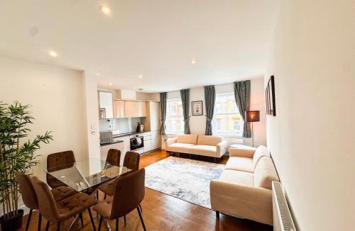 Peninsula Apartment | Theory Stay