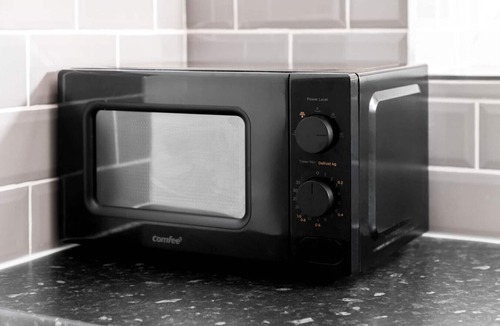 Cradley Heath Apartment | There is 1 bedroom with 1 small double bed, able to comfortably accommodate 2 guests.