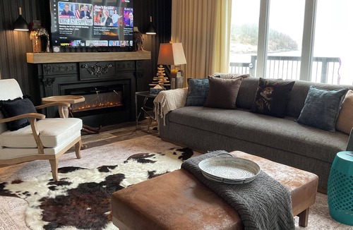 Terra Nova House | There’s A Whole Coastline That Doesn’t Know You - Yet!
