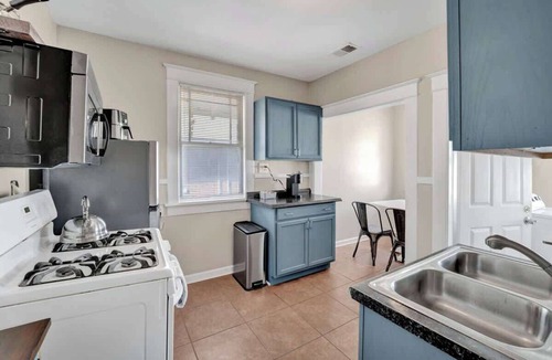 Midtown Apartment | TheReserve@Midtown~Evergreen Historical District