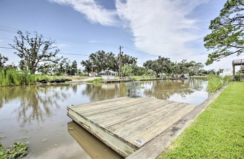 Theriot House | Theriot 'Camp Outdoor Dreaming' Retreat w/Dock!