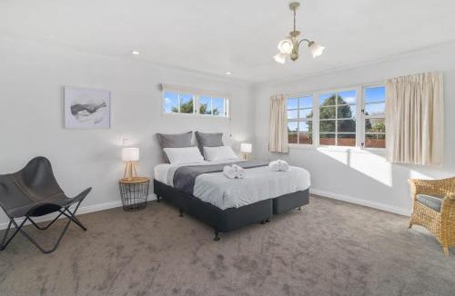 Springfield House | Thermal Adventure Retreat