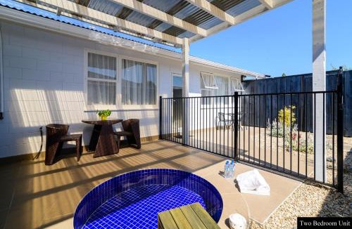 Fenton Street Hotel | Thermal Oak Motel