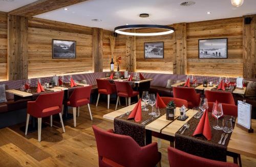Leukerbad Hotel | Therme 51° Hotel Physio & Spa