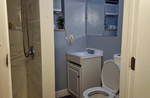 Lauderdale Lakes House | TheVacaVacationHomes