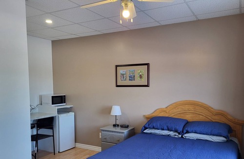 Cormack House | Thickwood Inn - Room #5 (2 people)