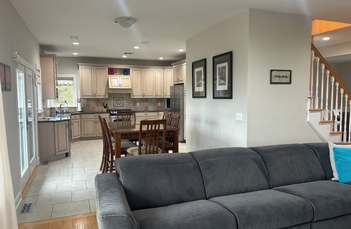 Water Mill House | Think Big Blue Skies, 4 Bedroom, 4 Bath Water Mill, immaculate