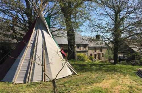 Bazouges-la-Perouse Other | Thipi Khola