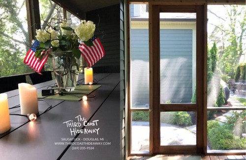 Douglas House | Third Coast Hideaway - Saugatuck-Douglas Downtown, Saugatuck Douglas Downtown