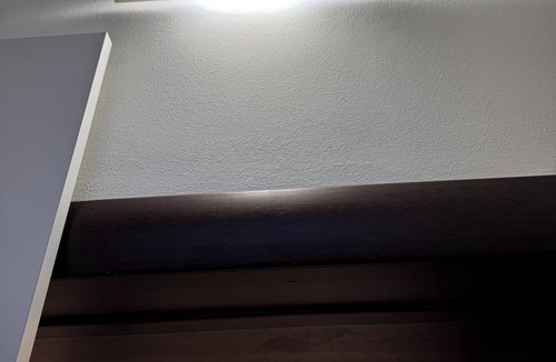 Monroe Cabin | Third floor apartment with a shared backyard