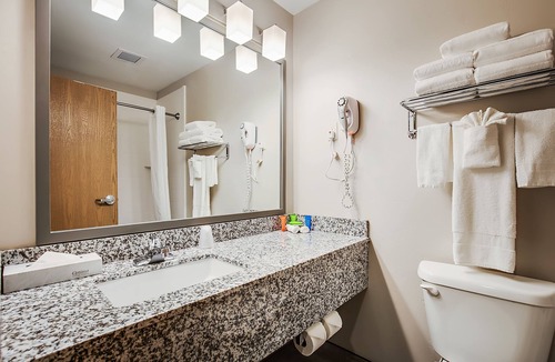 McCall Hotel | Third Street Inn