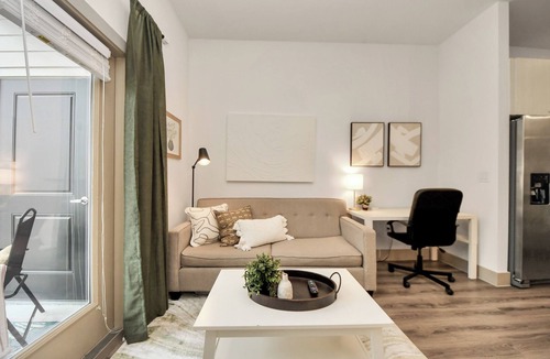 Addicks Apartment | This apartment is a 0 bedroom(s), 1 bathrooms, located in Houston, TX.