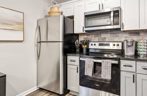 Hampton Apartment | This apartment is a 1 bedroom(s), 1 bathrooms, located in Hampton, VA.