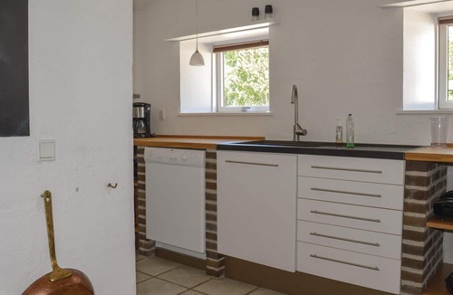 Frederikshavn House | This beautiful vacation accommodation, of high quality, is located in a quiet residential area of th