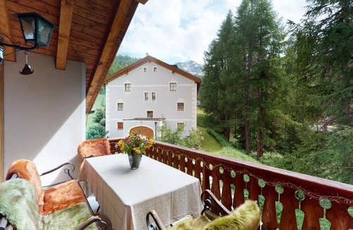 Surlej Apartment | This exclusive duplex apartment right at the slope next to the forest offers app