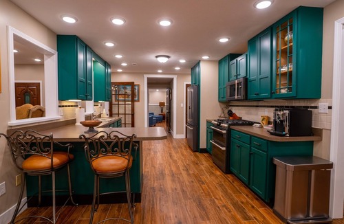 Carbondale House | This Gives a “Cabin” a Whole New Meaning!