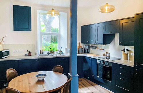 St. Margaret's Hope Cottage | This historic, luxurious property has so much going for it.