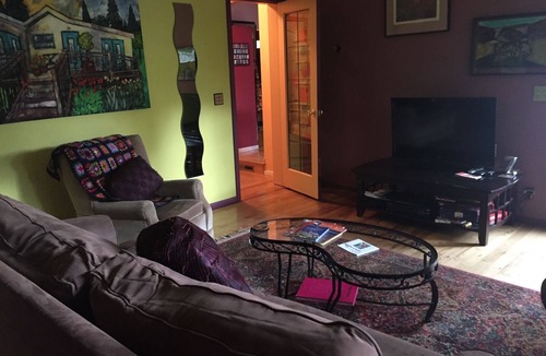 Nevada City Cottage | This house has juju!
