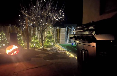 Santa Fe House | This house is a 3 bedroom(s), 2.5 bathrooms, located in Santa Fe, NM.