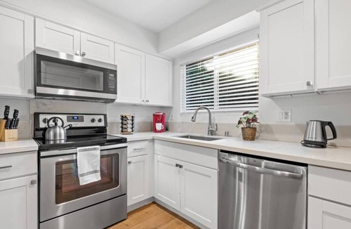 Rancho Cordova House | This house is a 4 bedroom(s), 2 bathrooms, located in Rancho Cordova, CA.