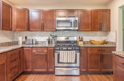 Kingston House | This house is a 4 bedroom(s), 3 bathrooms, located in Kingston, NY.