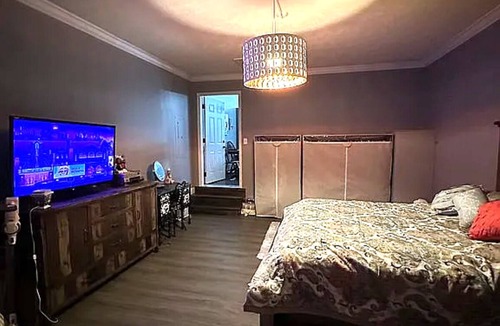 Harrison House | This house will meet all your needs