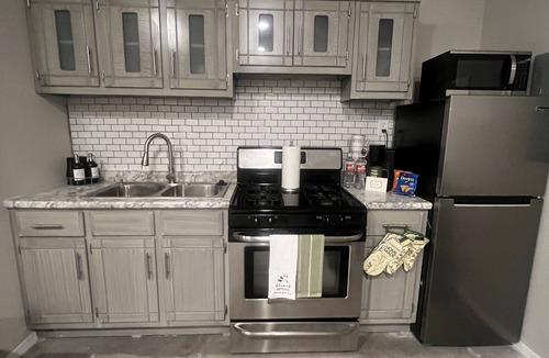 Horizon City Apartment | This is a luxuriously new cozy studio