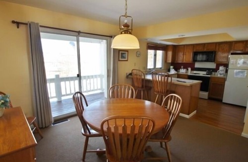 Chautauqua Condo | This is a timeshare condominium complex located on the northern end of Chautauqua Institution at 20 Elm Lane