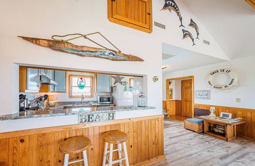 Nags Head House | This is it - Nags Head MP 16, Ocean View, Beach 75 Yds, Elevator, Wheelchair Friendly, Flex Stays