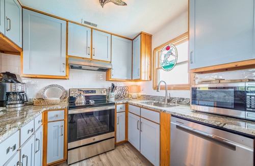 Nags Head House | This is it - Nags Head MP 16, Ocean View, Beach 75 Yds, Elevator, Wheelchair Friendly, Flex Stays