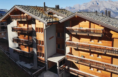 Veysonnaz Apartment | This large chalet with many different holiday apartments is called Plein ciel.