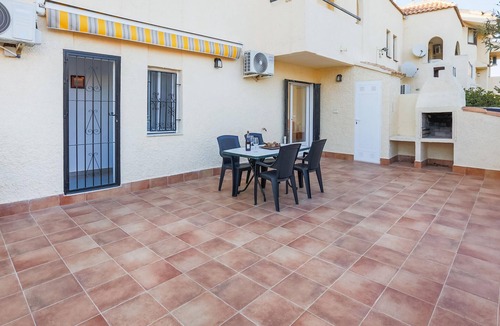 Orihuela Apartment | This pretty vacation apartment with a large terrace is located not far from the sea.