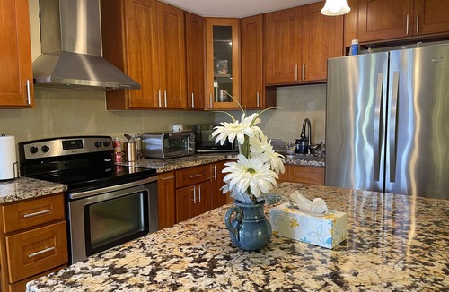 Diamond Head - Kapahulu - St. Louis House | This property is no longer available