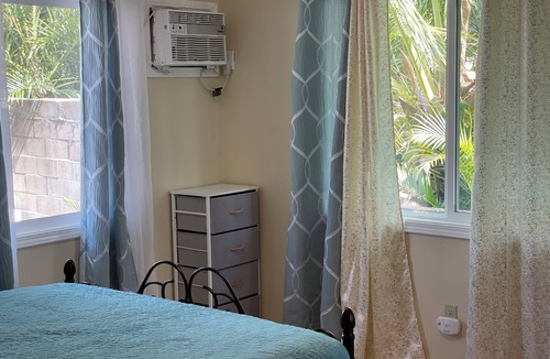 Diamond Head - Kapahulu - St. Louis House | This property is no longer available