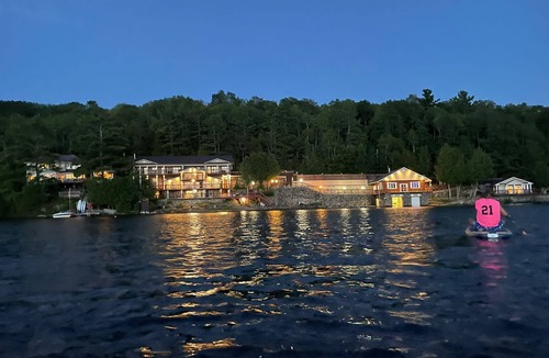 Wollaston Villa | This villa is a 7 bedroom(s), 5.5 bathrooms, located in Coe Hill, Ontario.