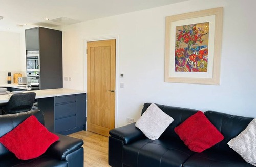 Fort William Apartment | Thistle Cottage in Central Fort William