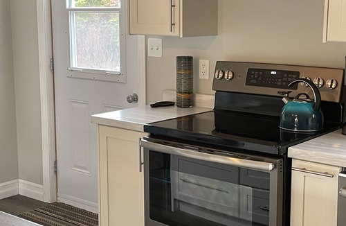 Terra Nova House | Thistle House - 5 km to Gros Morne