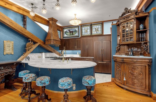 Hood River Hotel | Thistledown on Oak