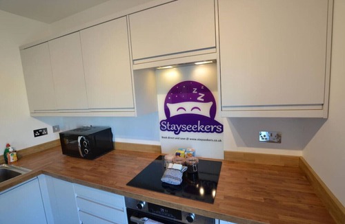 Salisbury Apartment | Thomas 1 bed Apt w/cathedral views - Stayseekers