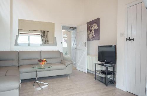 Thornhill House | Thomas Carlyle Cottage