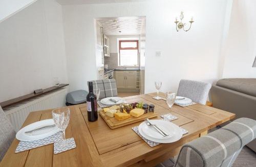 Thornhill House | Thomas Carlyle Cottage