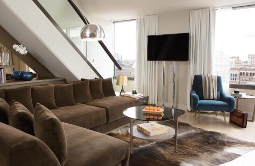 Near North Side Hotel | Thompson Chicago, by Hyatt