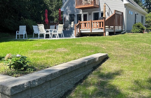 Palmer House | Thompson Lake Cape Cod, direct lake front with private lake dock.