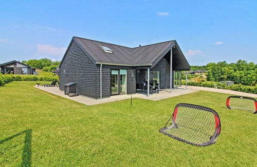 Kelstrup House | "Thorfin" - 200m from the sea by Interhome