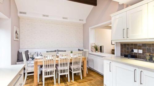 Great Longstone House | Thornbridge Lodge