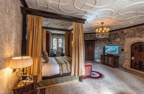 Thornbury Other | Thornbury Castle, Relais & Châteaux