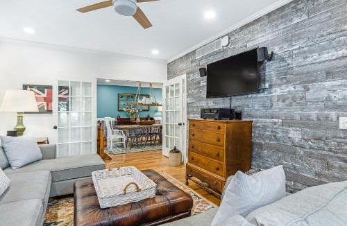 Fennville House | Thorndale